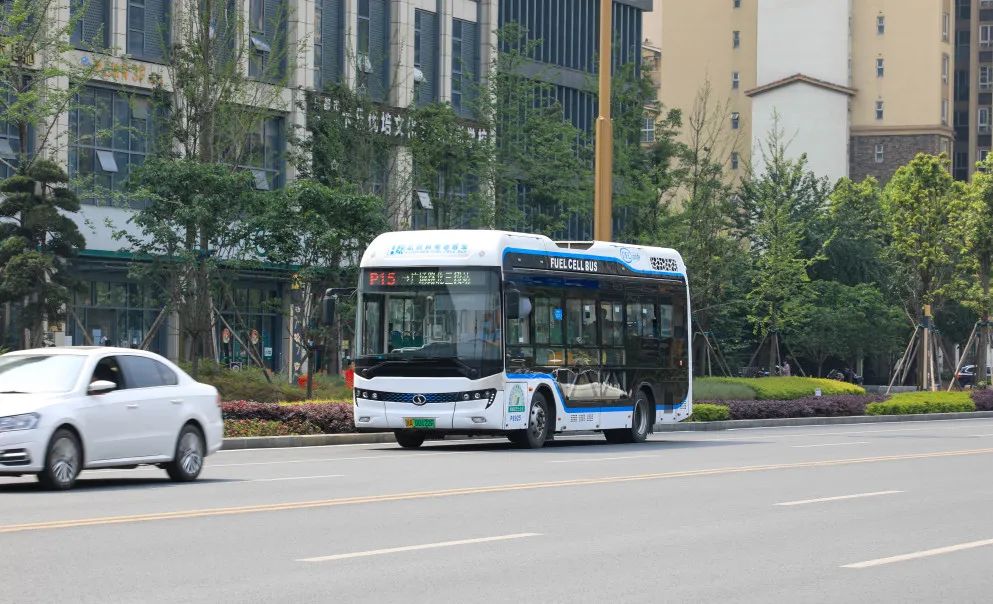 “绿色氢都”重点项目建设正酣，郫都区加快推进氢能产业建圈强链